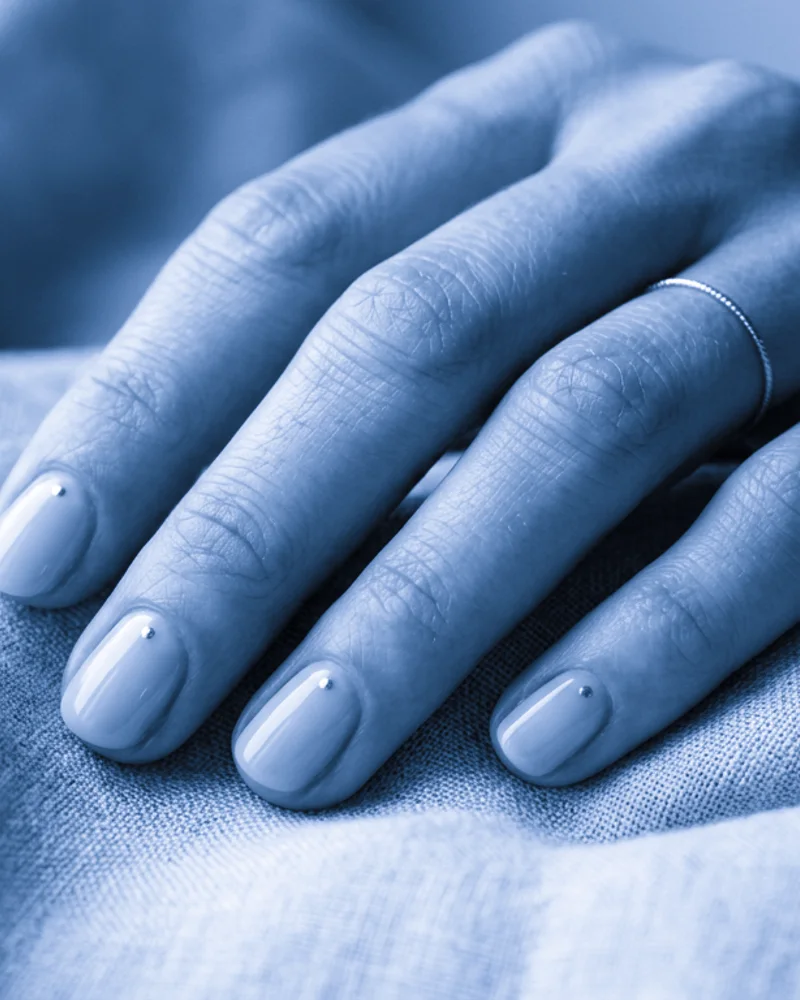Blue Nails Style 21: Clean Contemporary Grid on coffin nails