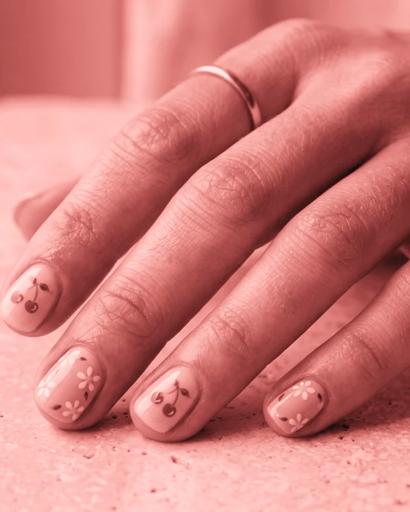 Burgundy Nails Style 4: Soft Focus Cloud Blend